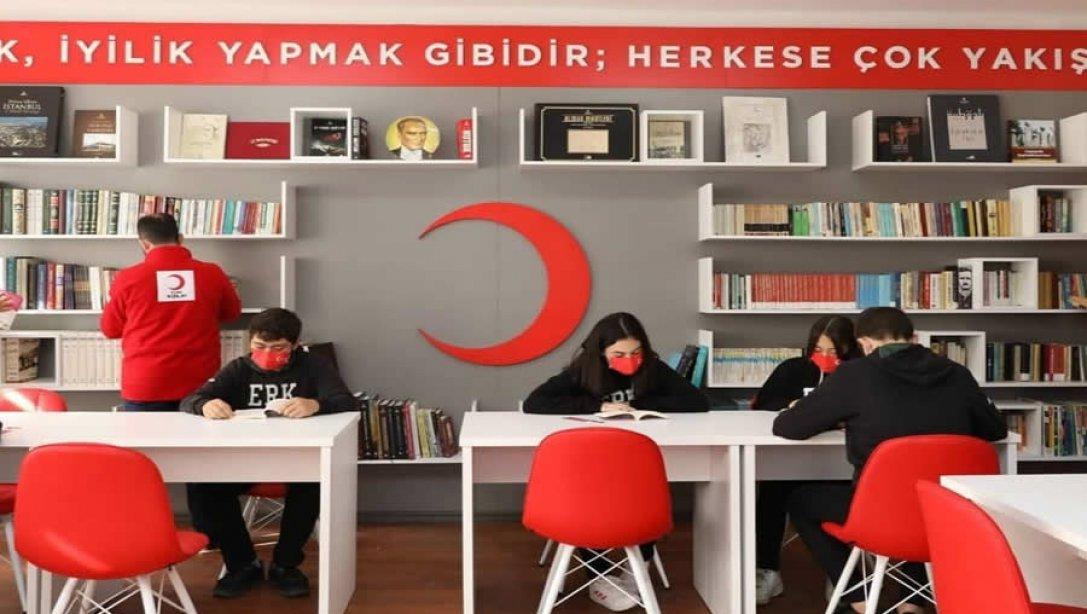 Türk Kızılayı İstanbul Büyükşehir Şubesi Tarafından Yaptırılan Kütüphanenin Açılış Töreni Düzenlendi.